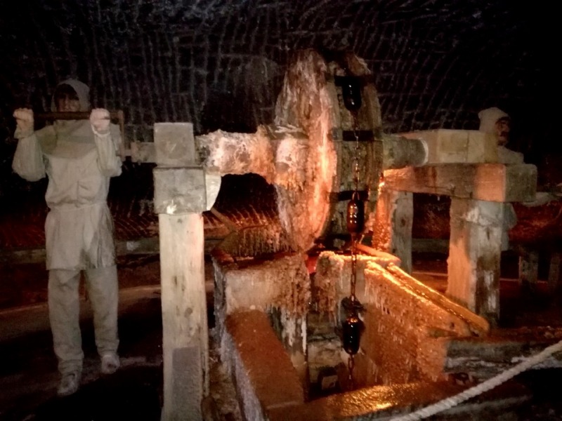 Miniera di Wieliczka - Sculture scolpite nel salgemma